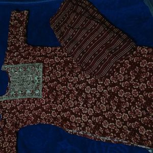 Embroidered Floral Kurta Set