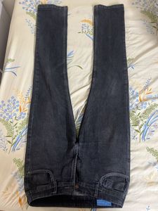 black jeans by Numero Uno
