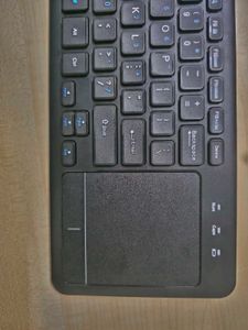Croma Wireless Keyboard with Touchpad