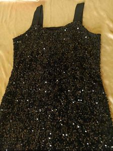 Elegant Blue Lace Dress and Black Shimmer D