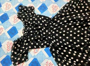 Chic Black Polka Dot Off-Shoulder Dress