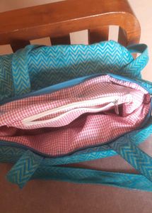 Teal Chevron Print Tote Bag with lining