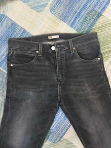 Levi's Dark Wash Jeans