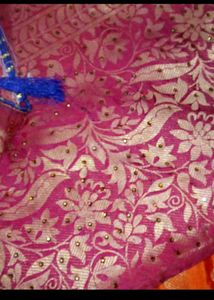 Beautiful Pink &amp; Gold Woven Saree