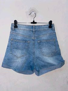 H&amp;M| Blue Denim High-Waisted Shorts