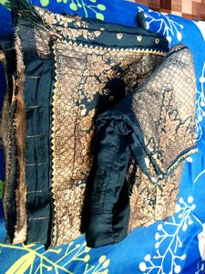 Elegant Dark Green &amp; Gold Sari Blouse Size 44 Inch