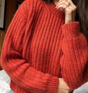 Chic Orange Knitted Sweater