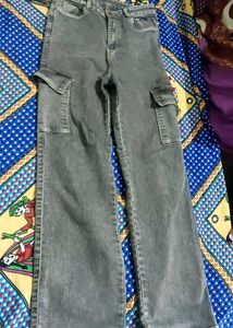 Stylish Cargo Jeans for Women