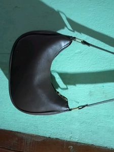 Chic Crescent Shoulder Bag