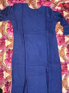Women's embroidered kurta