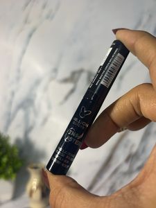 million colours wing master eyeliner