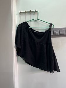 Chic Black One-Shoulder Top
