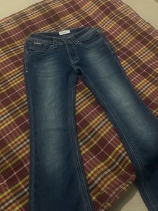 Tristine low waisted denim