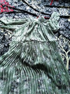 Pleated Floral Midi Dress