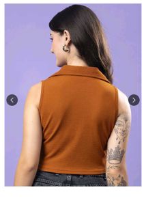 Self Design Lapel Collar Sleeveless Waistcoat