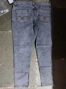 Light Wash Denim Jeans