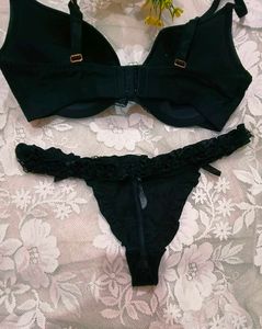 Black Lace Bra &amp; Thong Set