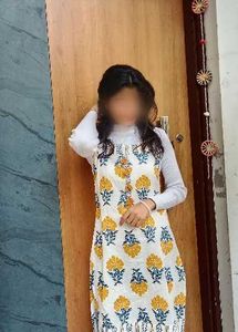Floral Print Ethnic Kurta