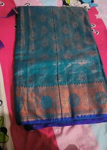 New Double Shade Saree With Stitchied Blouse