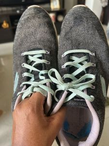 Skechers Women's Dark Grey Sneakers