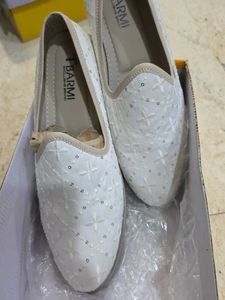 Elegant White Juttis for men