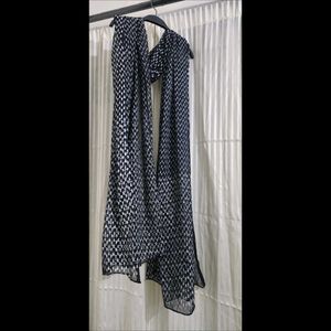 Elegant Black & White Dupatta