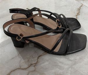 Black stylish Heels