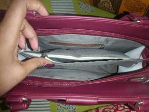 Leather meterial side/hand bag