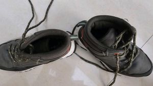kid's Grey Trekking Boots