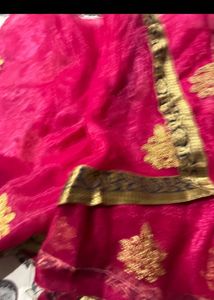 Elegant Pink &amp; Gold Dupatta Unused