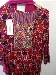 Stylish Geometric Print Kurta Set with Dupatta
