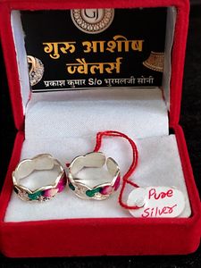Rounds Toerings Pure Silver (Wt-: 4.300gram)