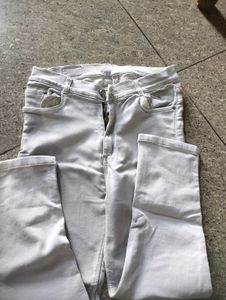 3 new kids Jeans