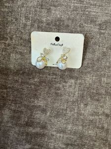 Elegant Pearl &amp; Crystal Heart Earrings