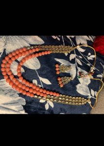 Stunning Peach Bead and Crystal Necklace Set