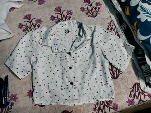 White Crop Shirt with Funky Print