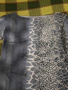 Y2K Vintage Blue Animal Print Top