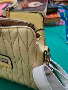 Elegant Handbag - ESBEDA