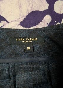 Park Avenue Formal Checked Trousers