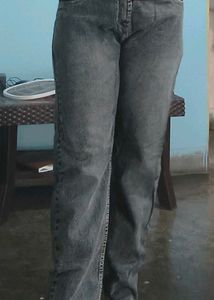Comfortable Grey Denim Jeans