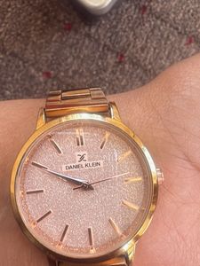 DK WATCH