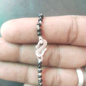 PureSilver Single Line Green&amp;Pink Stone Mangalsutr