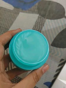 Garnier Niacinamide Fresh &amp; Plump Cream