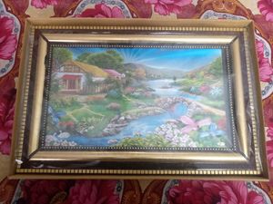 NEW SOLID BEAUTIFUL PHOTO FRAME