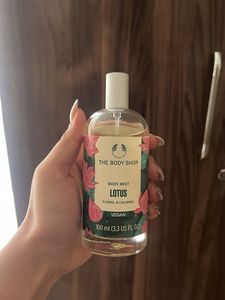 The Body Shop Lotus Mist