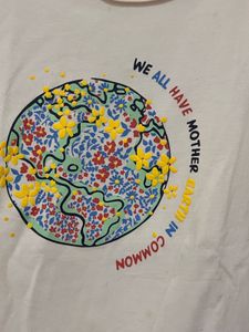 Graphic Earth Print White T-Shirt