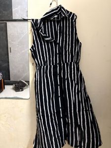 Stylish Striped Sleeveless Dress