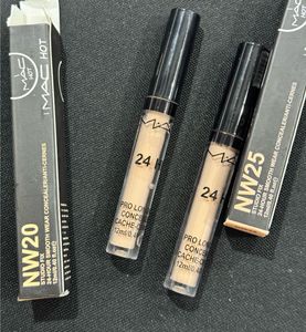 MAC Studio Fix 24-Hour Concealer (NW20 & NW25)