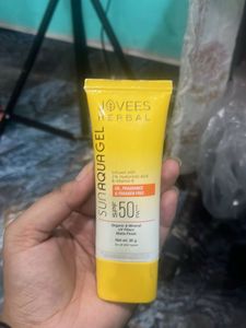 Novees Herbal Sun Aqua Gel SPF 50