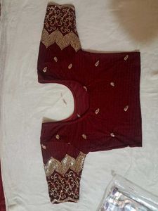 😍 खूबसूरत Maroon कलर में Embroidery Work वाला Ele